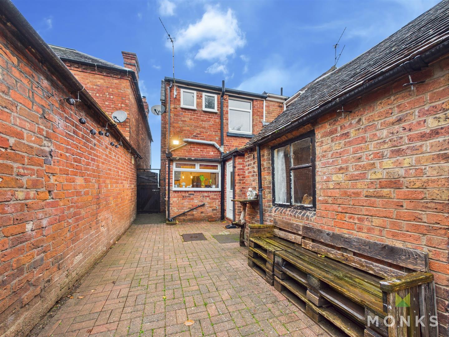 9 Aston Road, Wem, SY4 5AZ For Sale